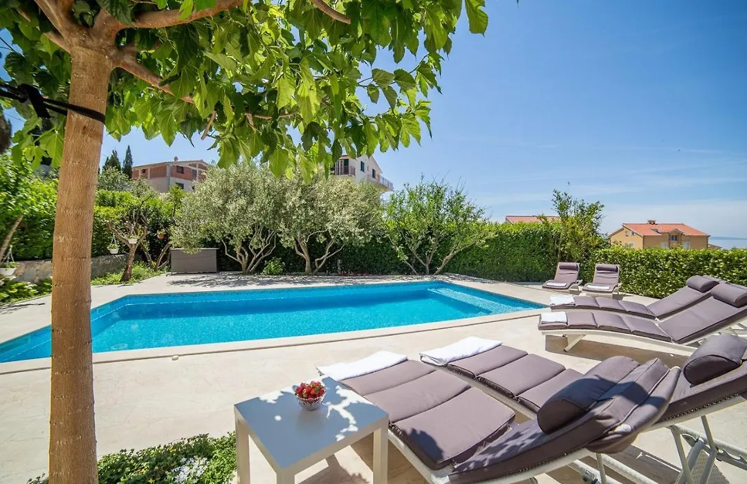 Apartments Milas-1