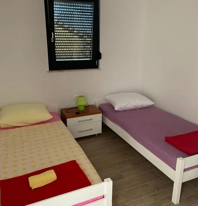 Apartmani Bella Vista-1