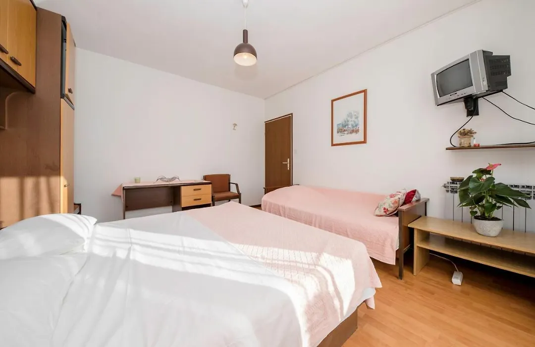 Apartments Marija-1