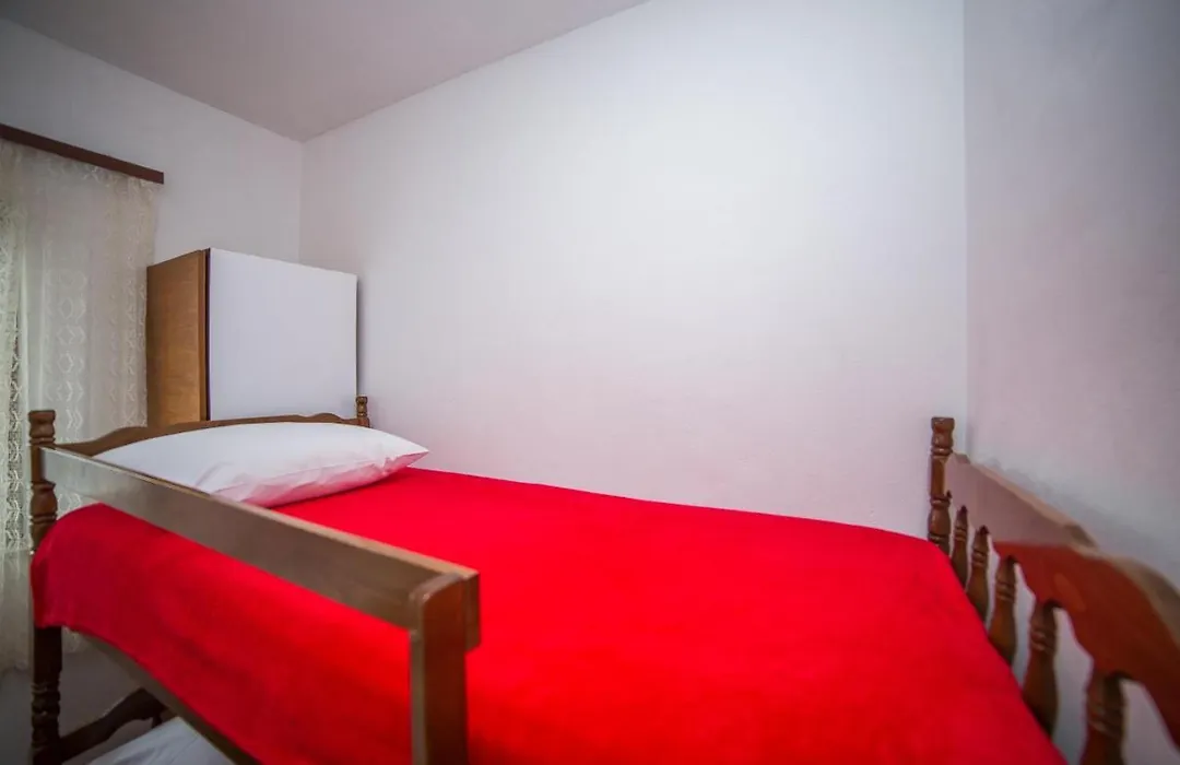Apartments Brizic-1