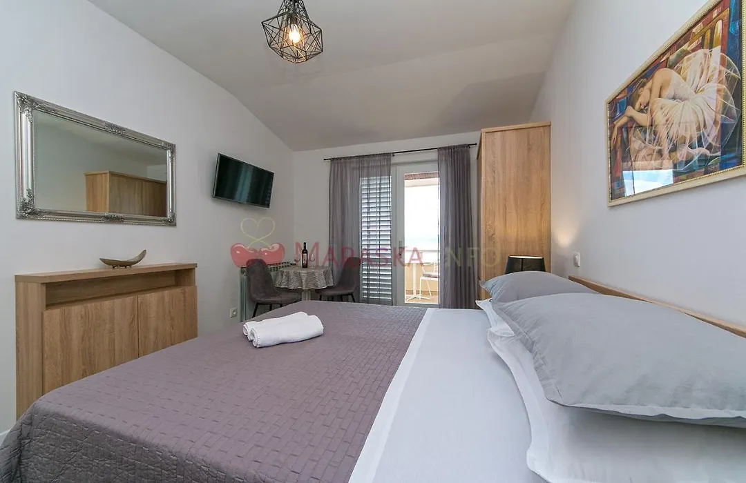Apartments & Rooms Merita-1