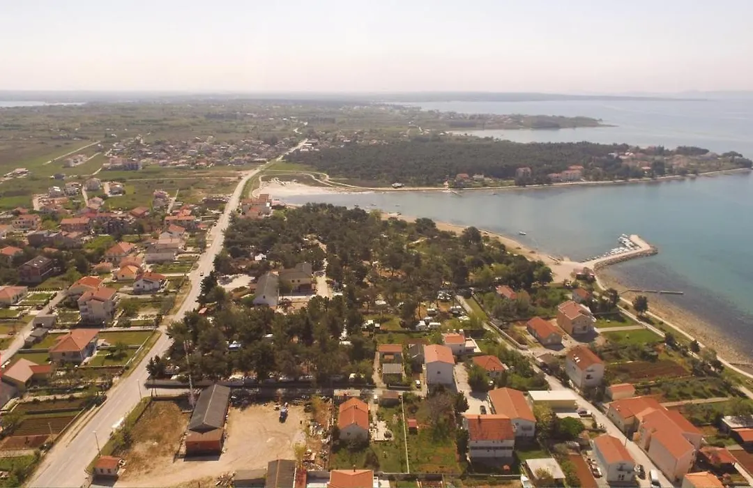 Apartmani Piero, Privlaka-1
