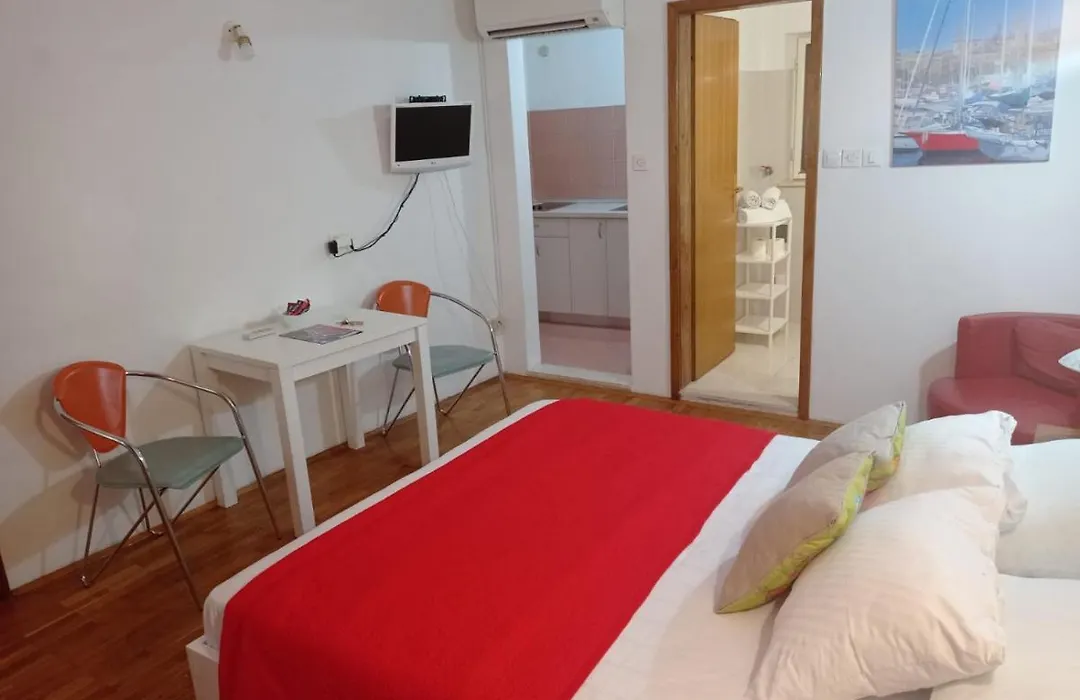 Apartments Peppino - Old Town-1