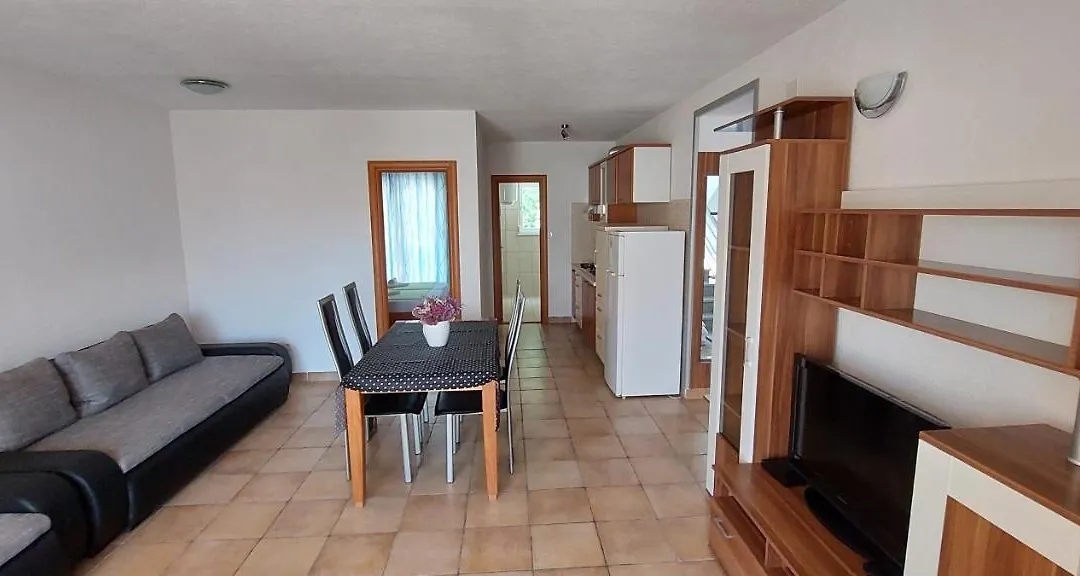 Apartments And Rooms Stipe-1