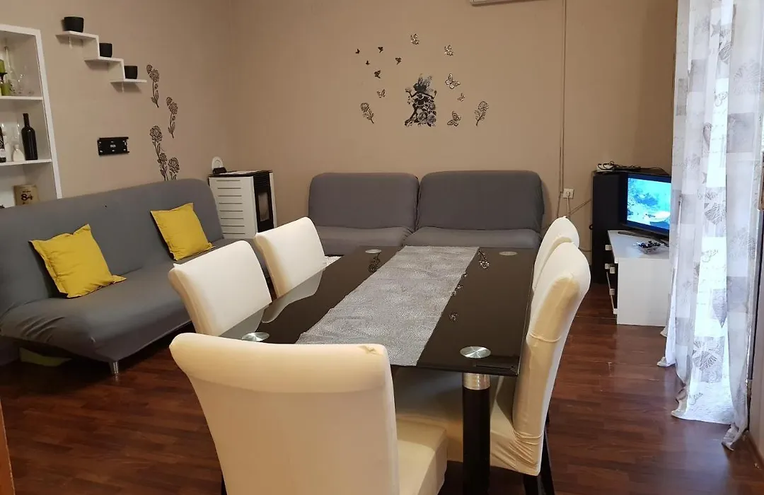 Apartmani Tommy-1