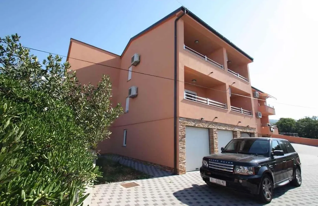 One-Bedroom Apartment In Crikvenica Lxxx-1