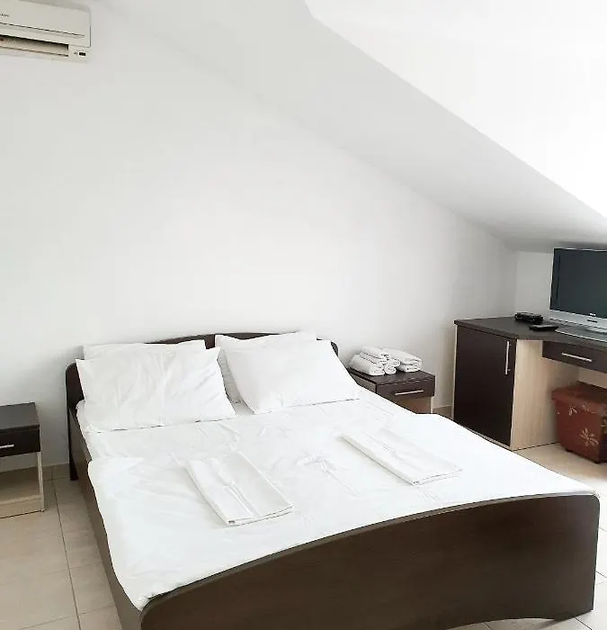 Apartments Prajo, Orebic-1