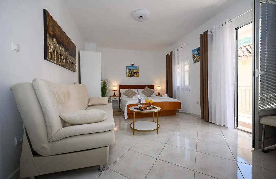 Beach House Poseydon-1