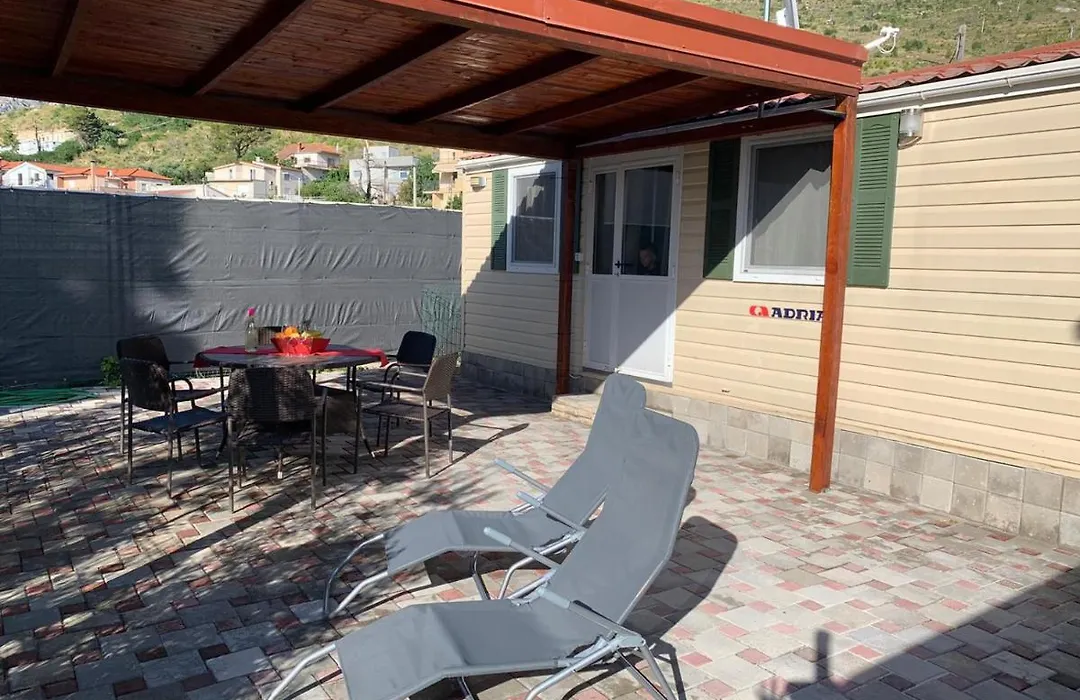 Bungalow Maslina-1