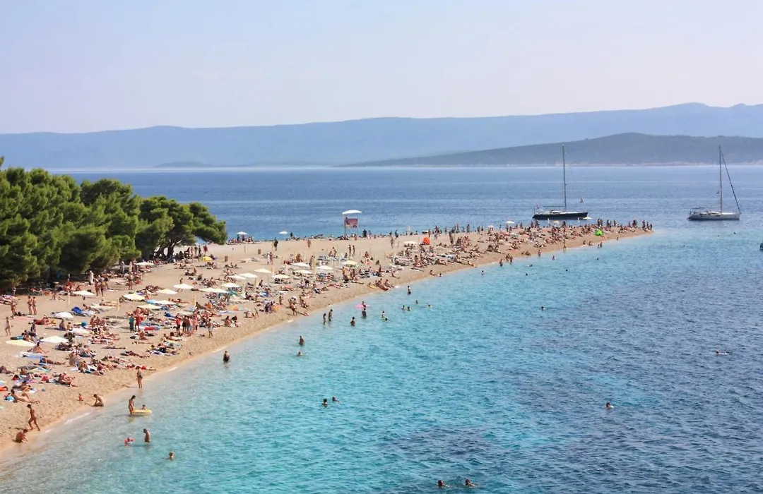 Apartments And Rooms With Parking Space Bol, Brac - 2878-1
