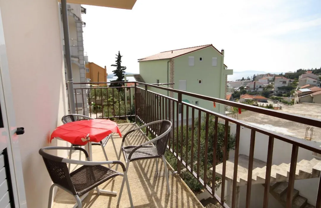 Apartments And Rooms With Parking Space Hvar - 8717-1