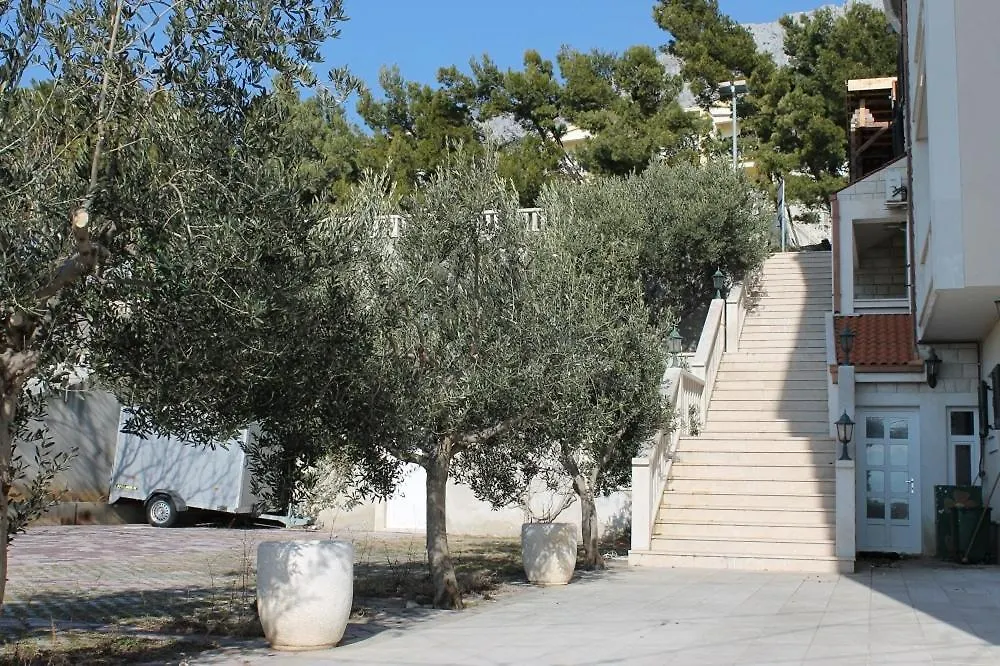 Apartments And Rooms By The Sea Stanici, Omis - 14783-1
