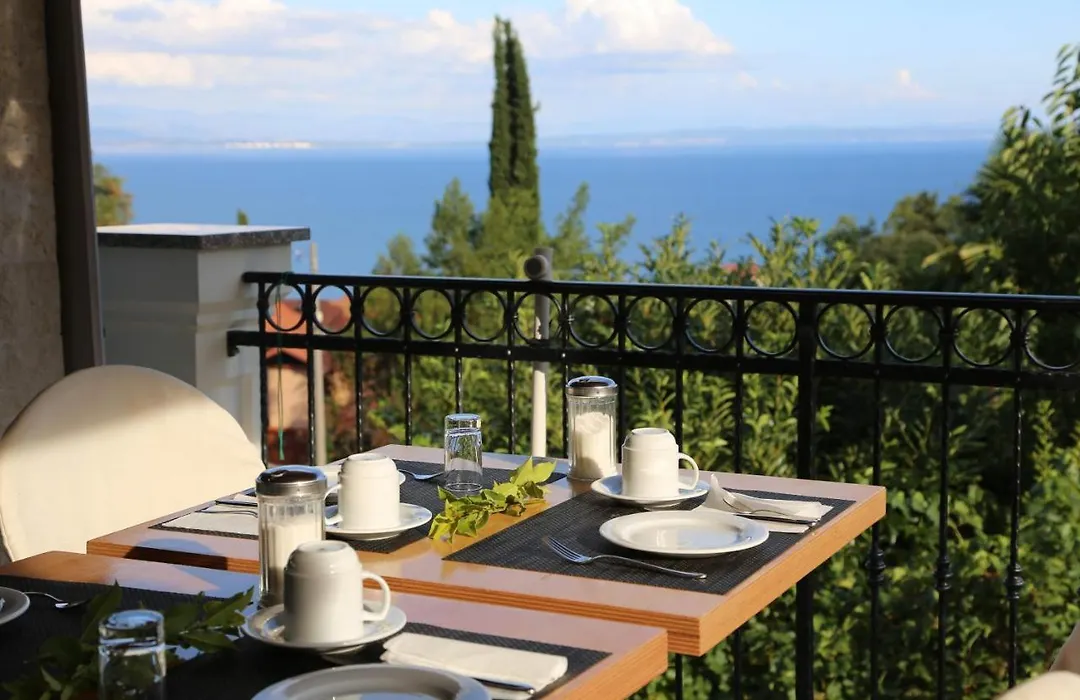 Apartments And Rooms With Parking Space Lovran, Opatija - 2332-1
