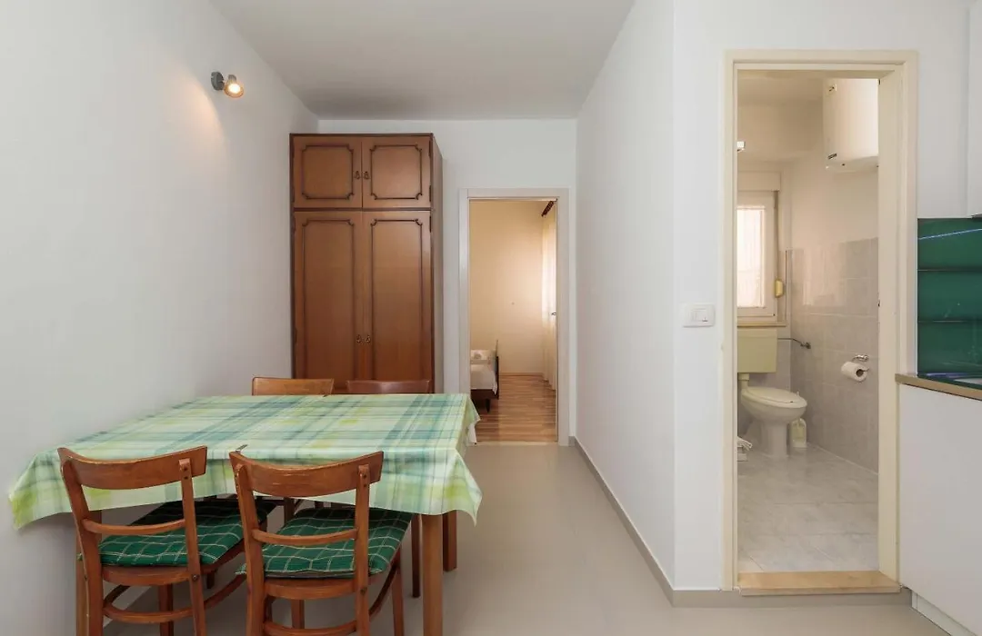Apartments And Rooms By The Sea Duce, Omis - 18155-1