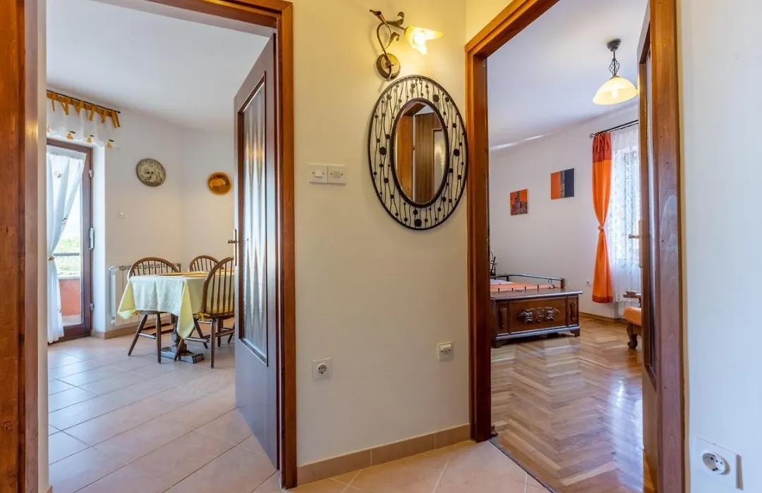 Villa Mavero Banjole-1