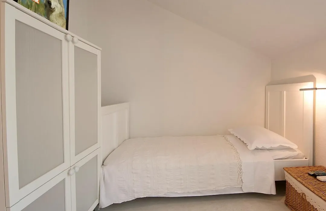 Apartments & Room Vesna-1
