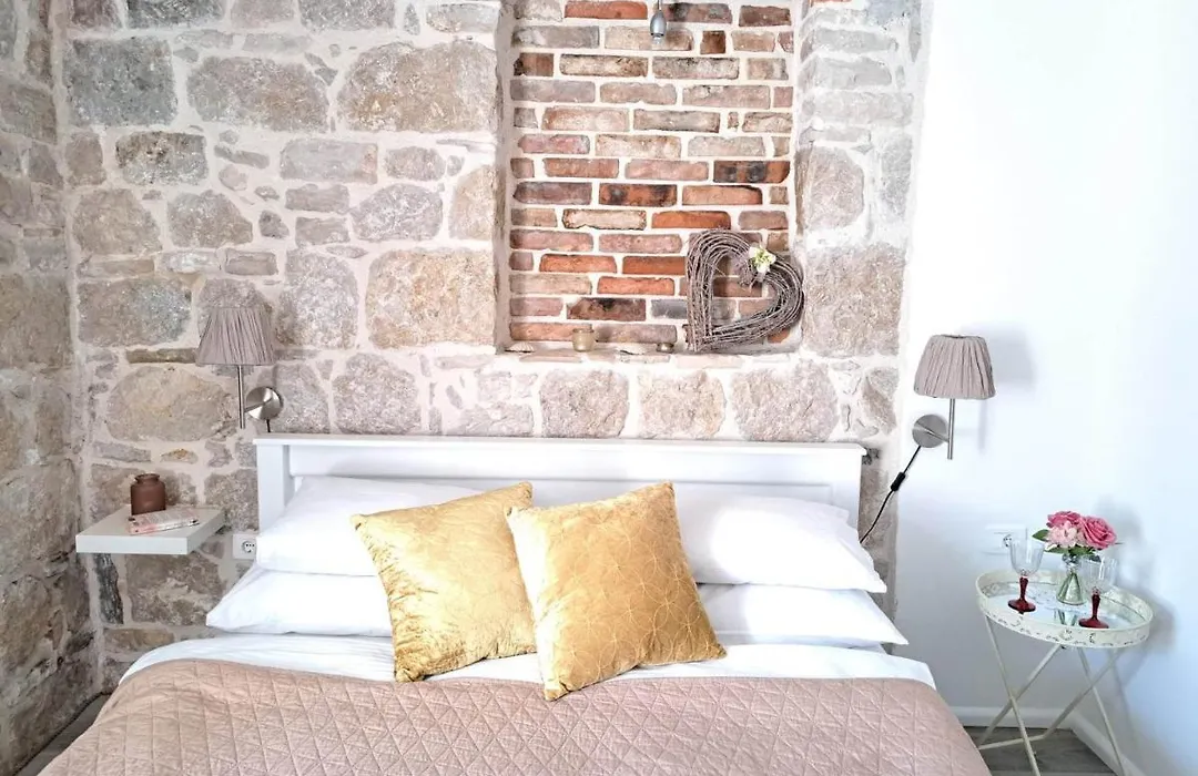 Guest House Kala-1