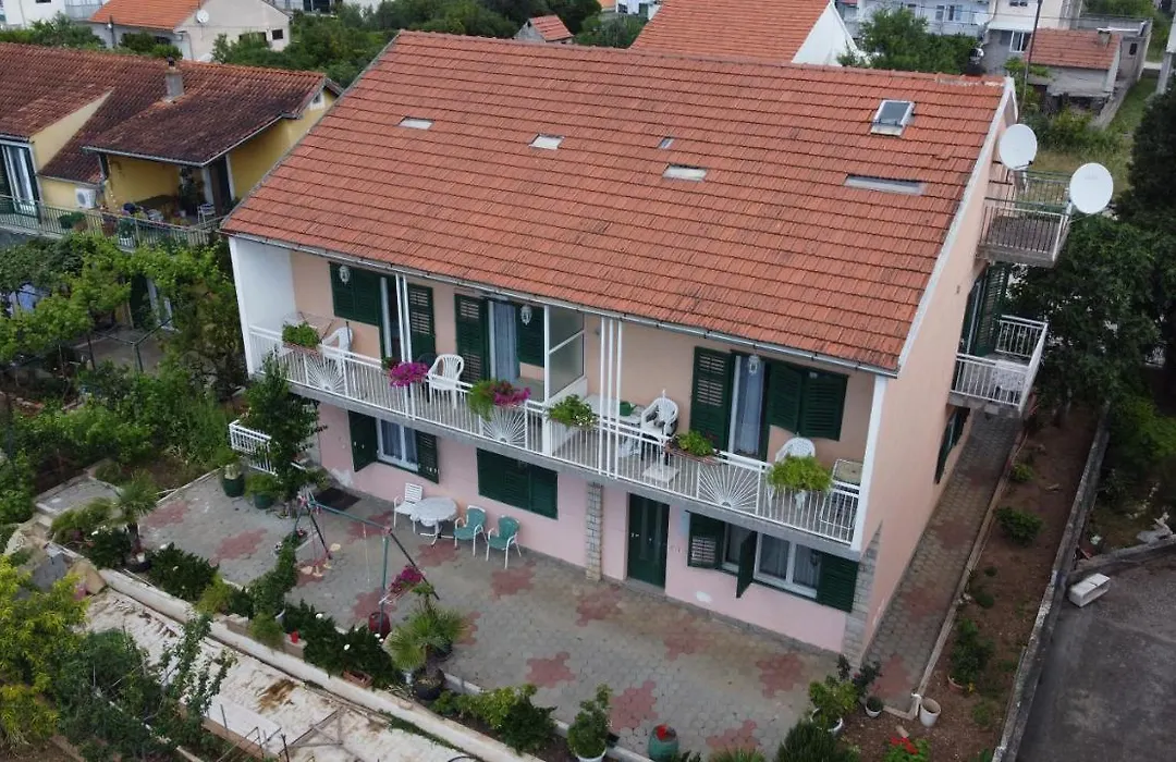 Apartman Palme-1