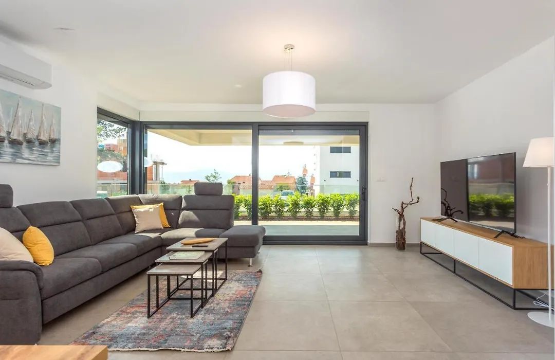 3 Bedroom Gorgeous Home In Malinska-1