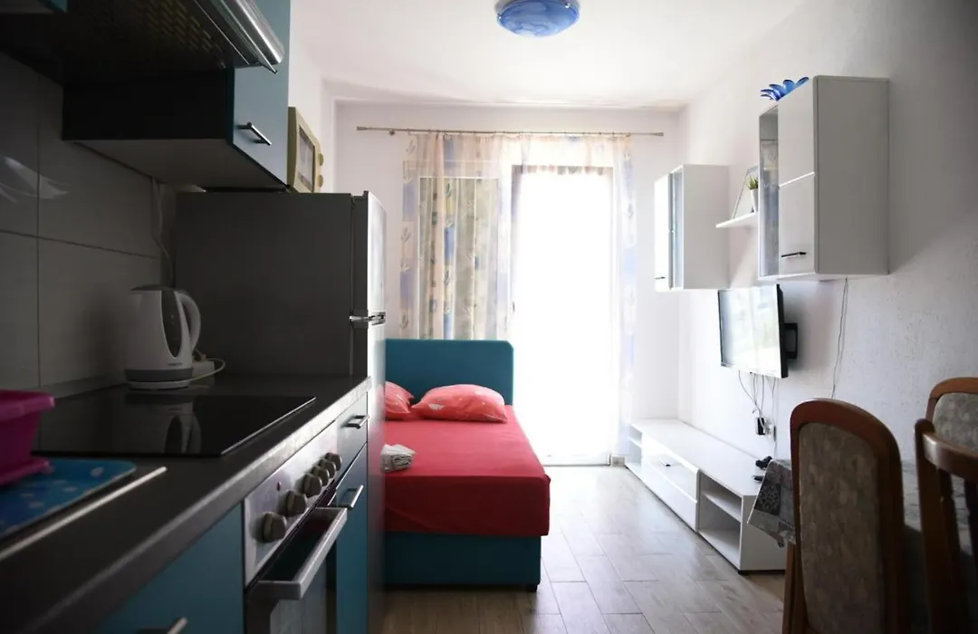 Apartments Pomalo-1