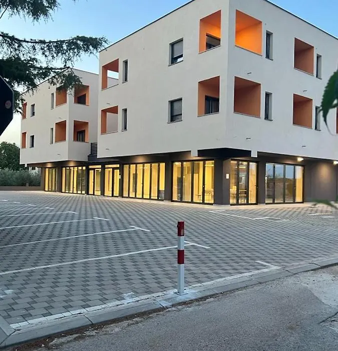 Motel Rados Fazana-1