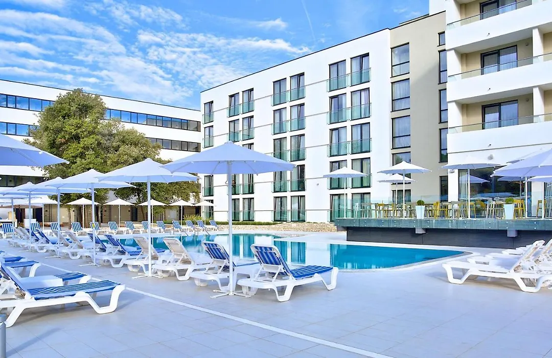 Park Plaza Arena Pula-1