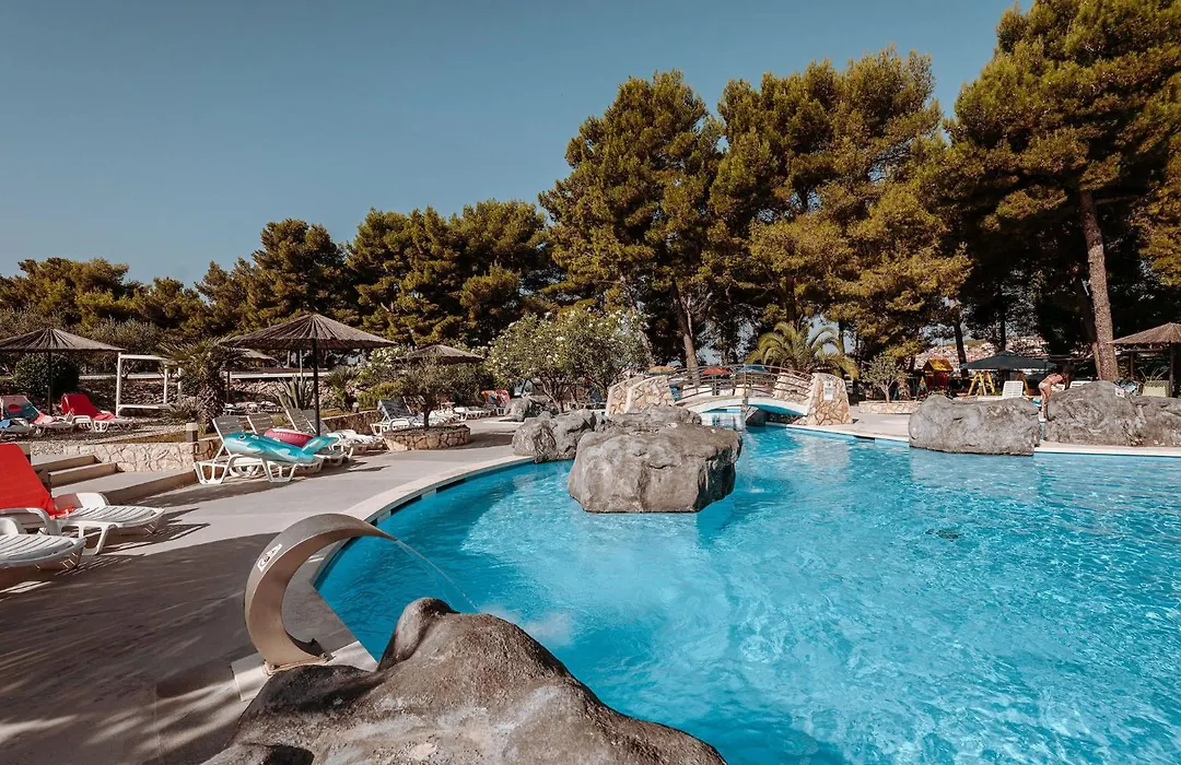 Matilde Beach Resort-1