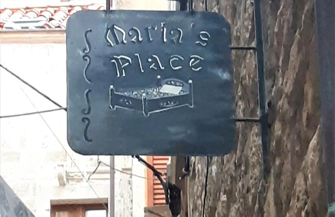 Maria'S Place-1