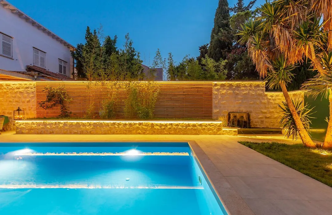 Hedera Estate, Villa Hedera II-1