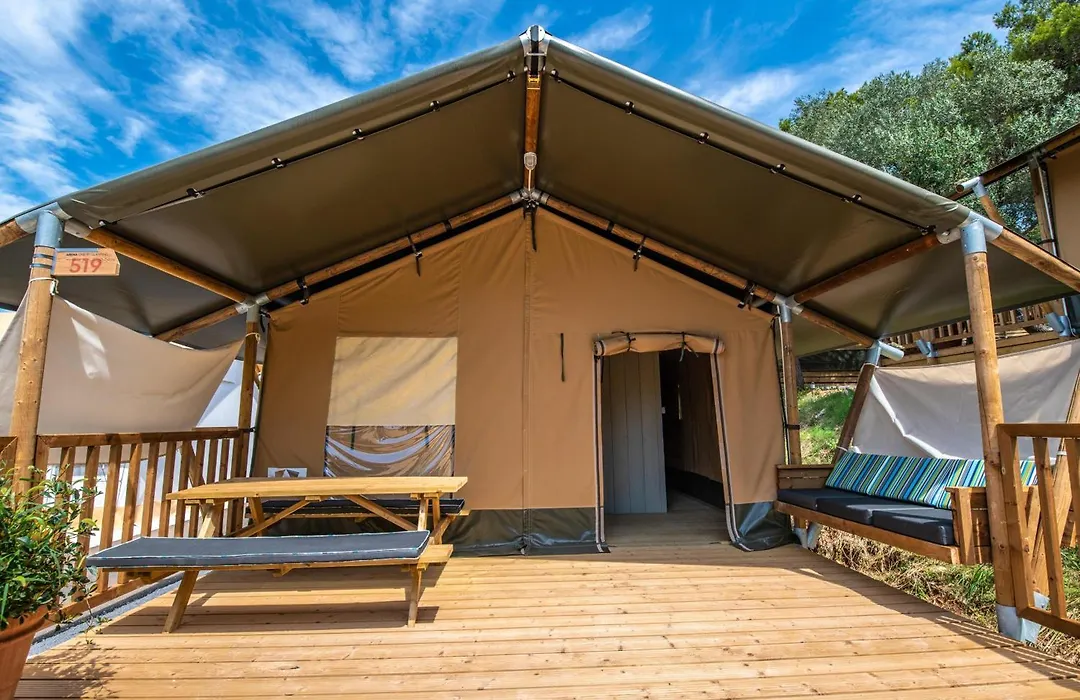 Arena One 99 Glamping-1