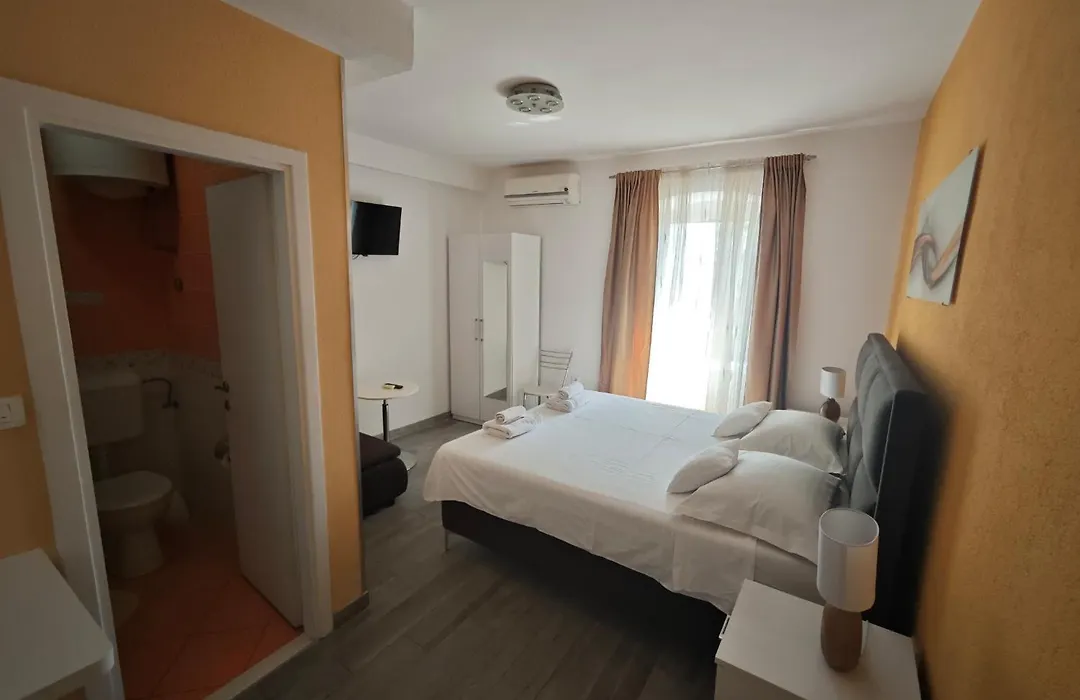 Nirvana Rooms & Apartments-1