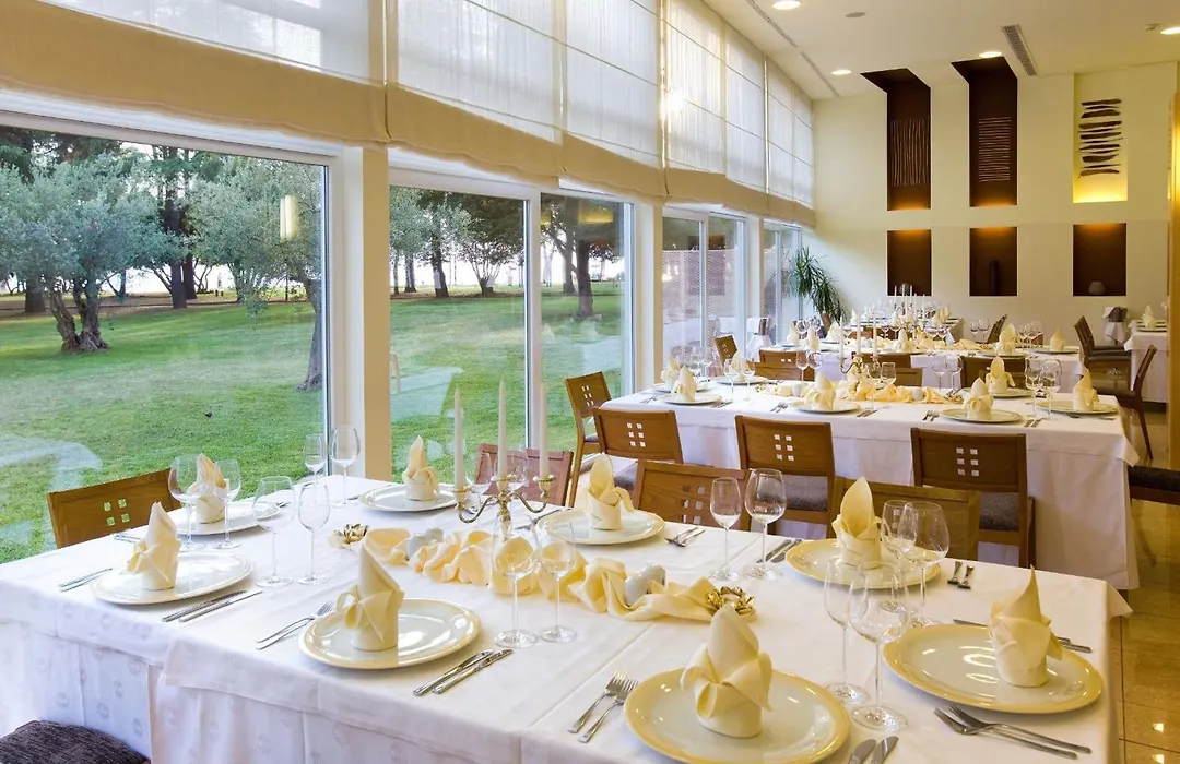 Hotel Umag Plava Laguna-1