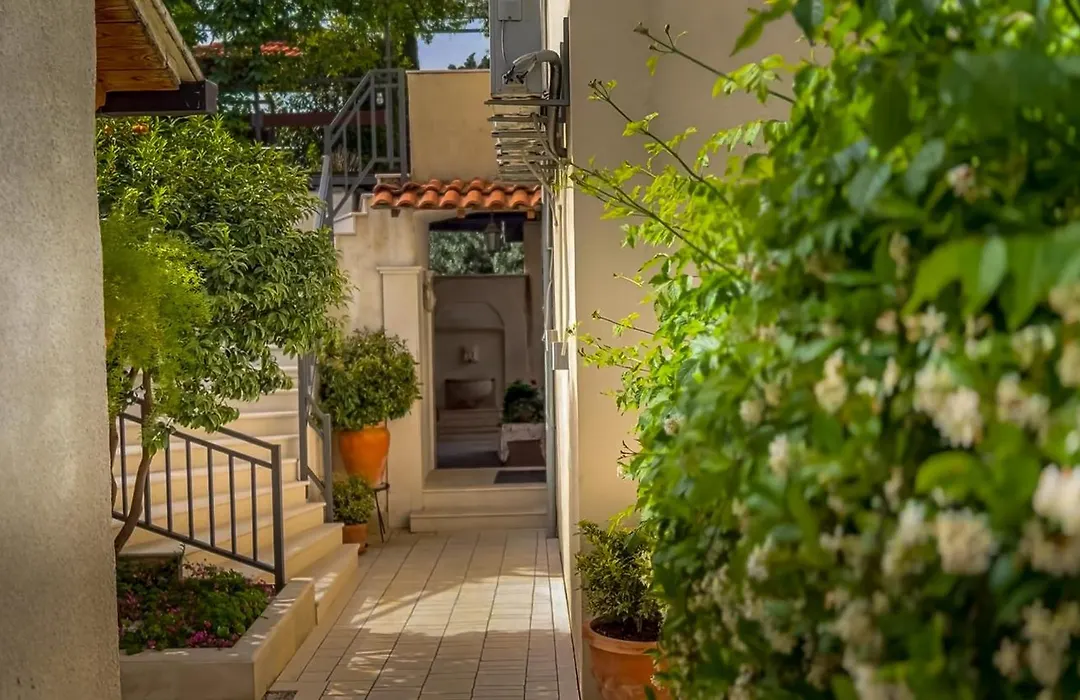 Villa Luciana Residence-1