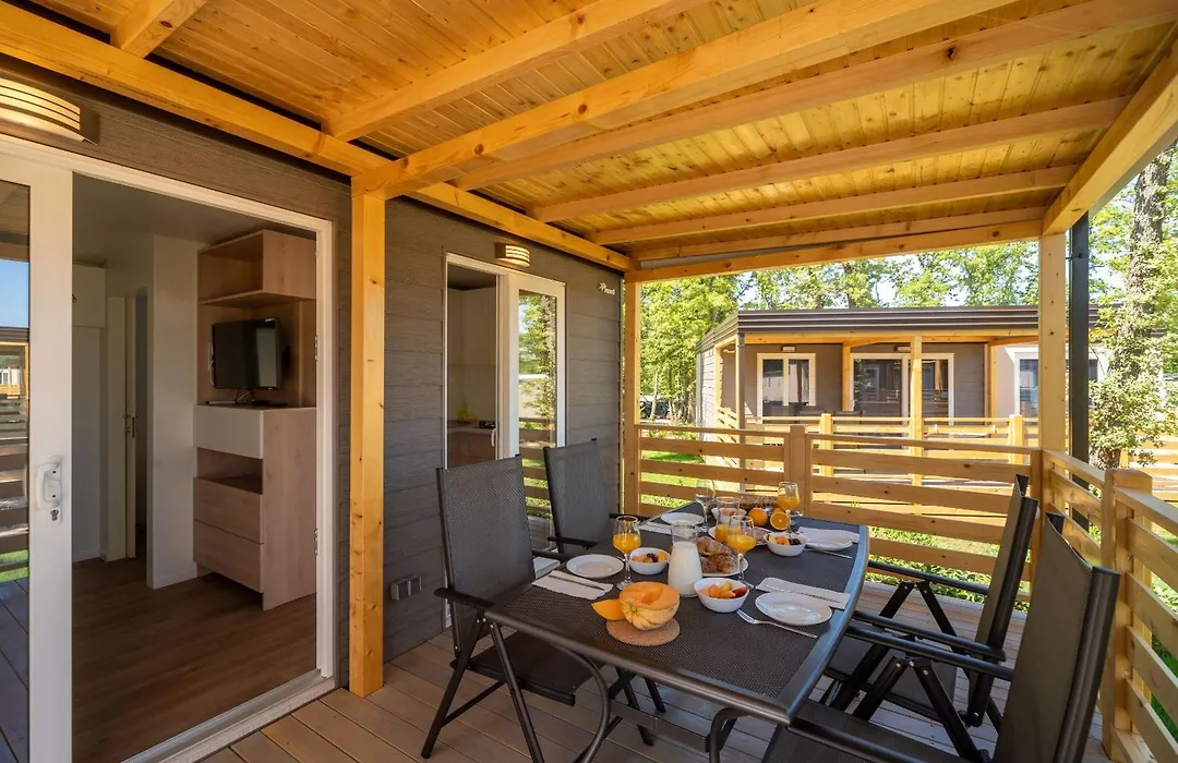 Eurocamp Mobile Homes At Campsite Park Umag-1