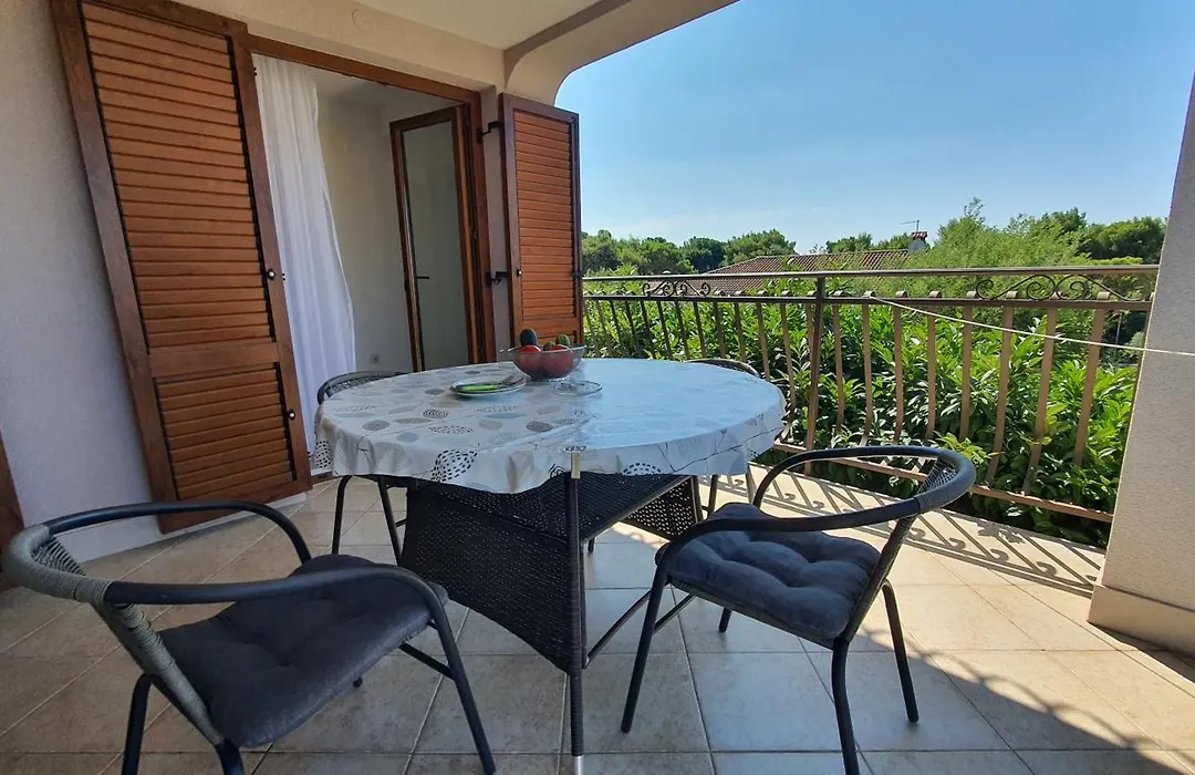 Apartments Villa Tre Marie-1