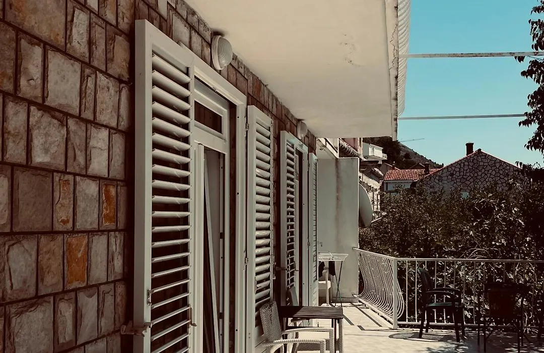 Pupo Rooms-1
