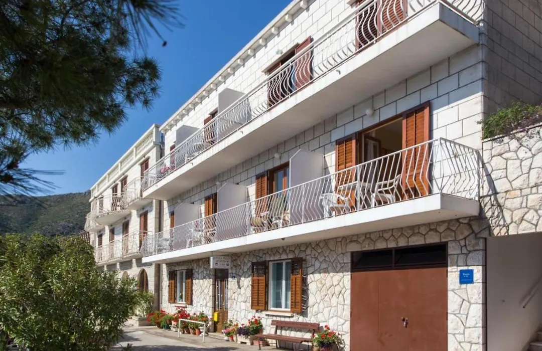 Villa Malfi-1