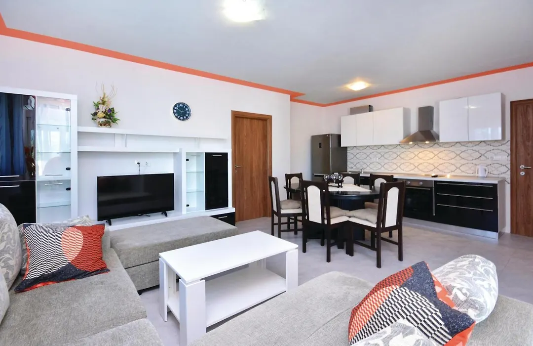 Gorgeous Home In Solin-1