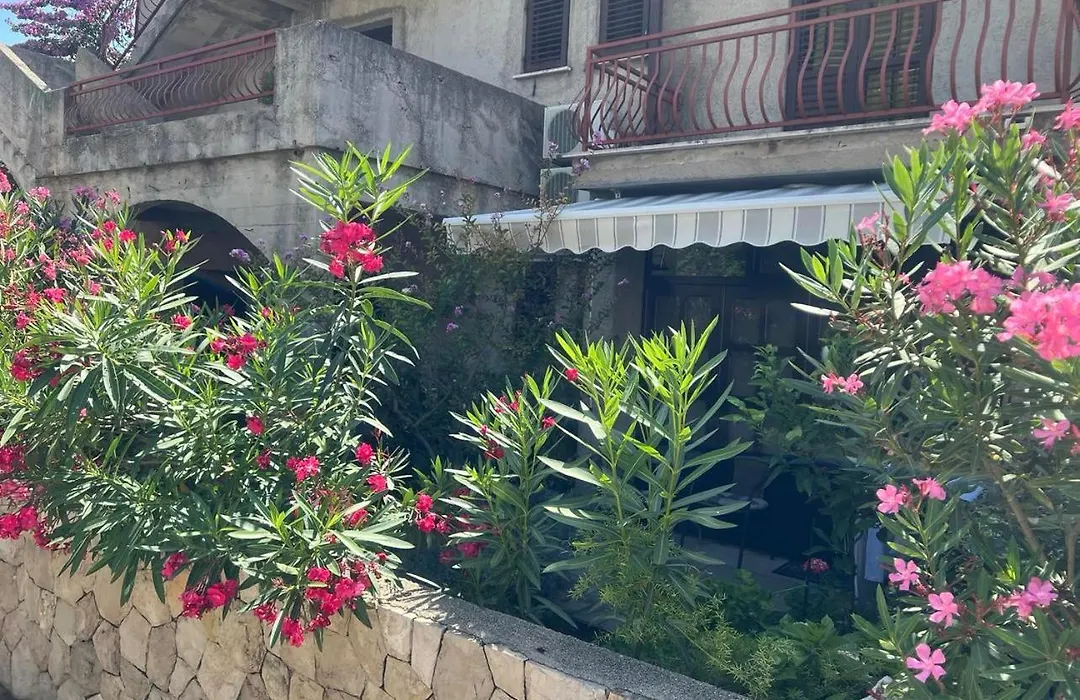 Guesthouse Klecak-1