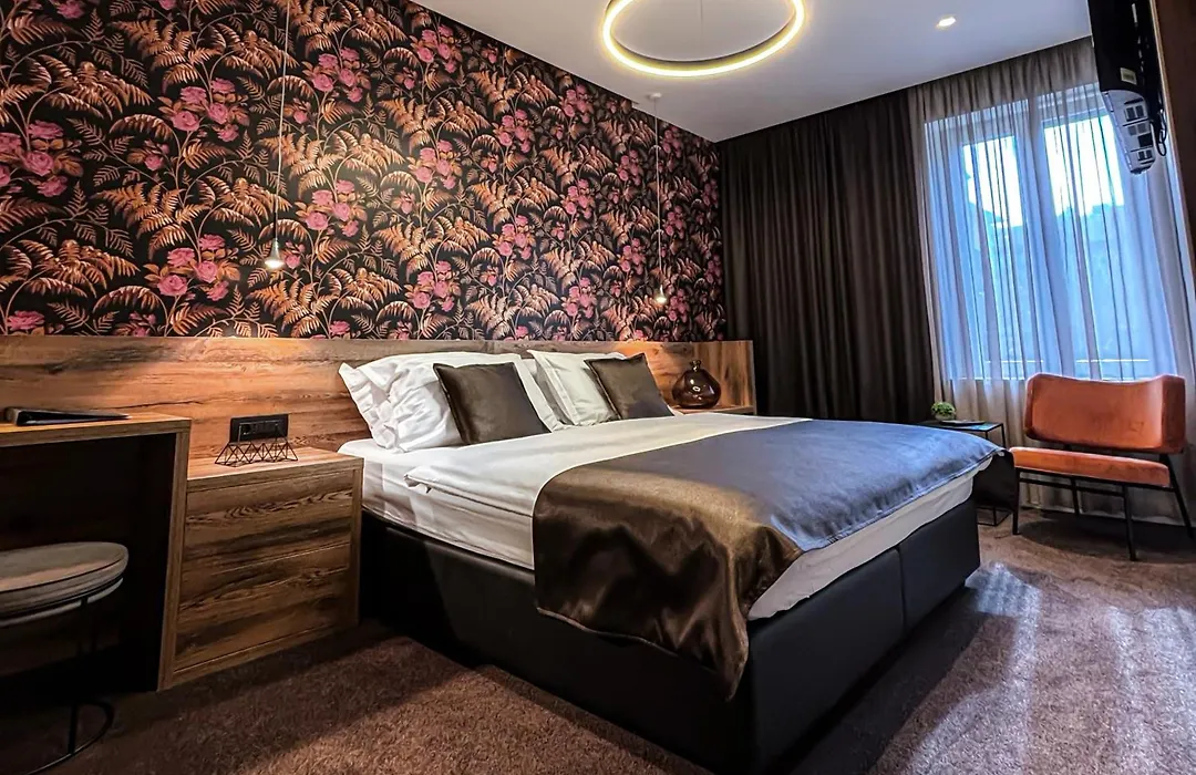 Calma Luxury Rooms-1