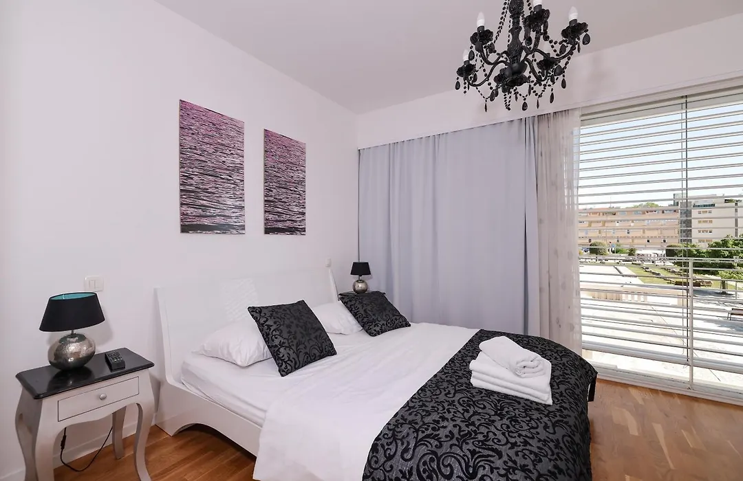Tinel Superior Residence-1