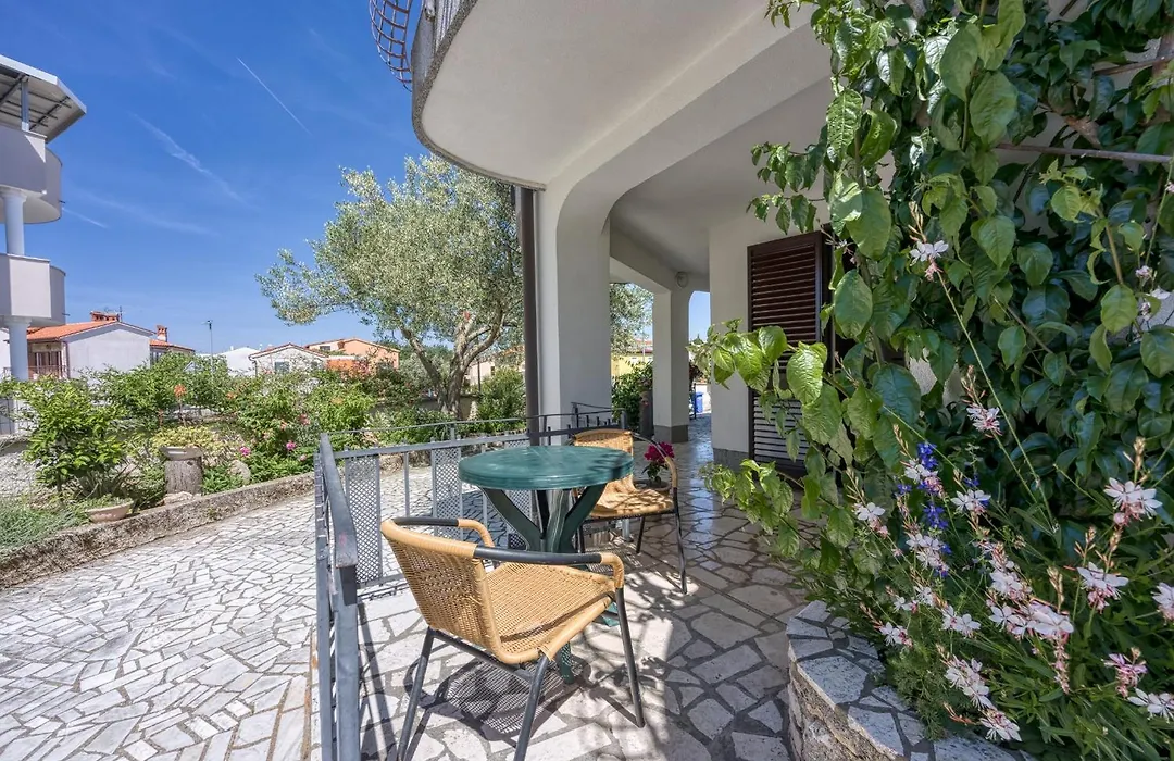 Guest House Jolanda-1