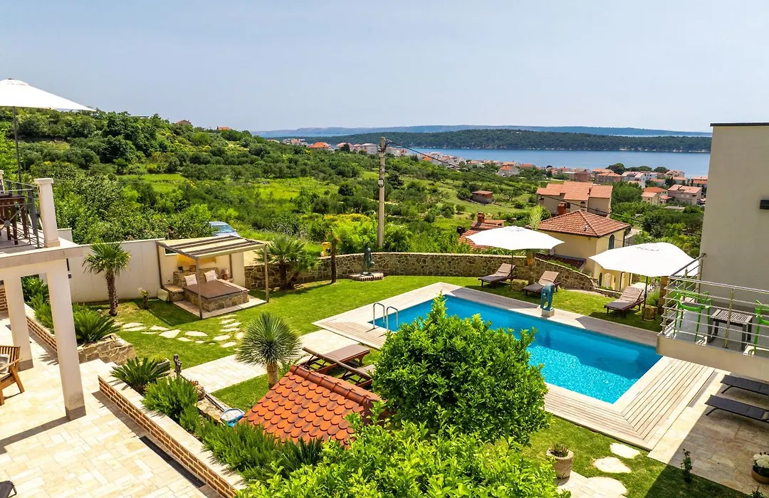 Villa Joy 4Ever-1