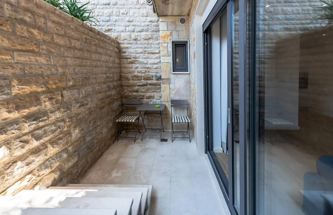 Guest House "Litus"-1