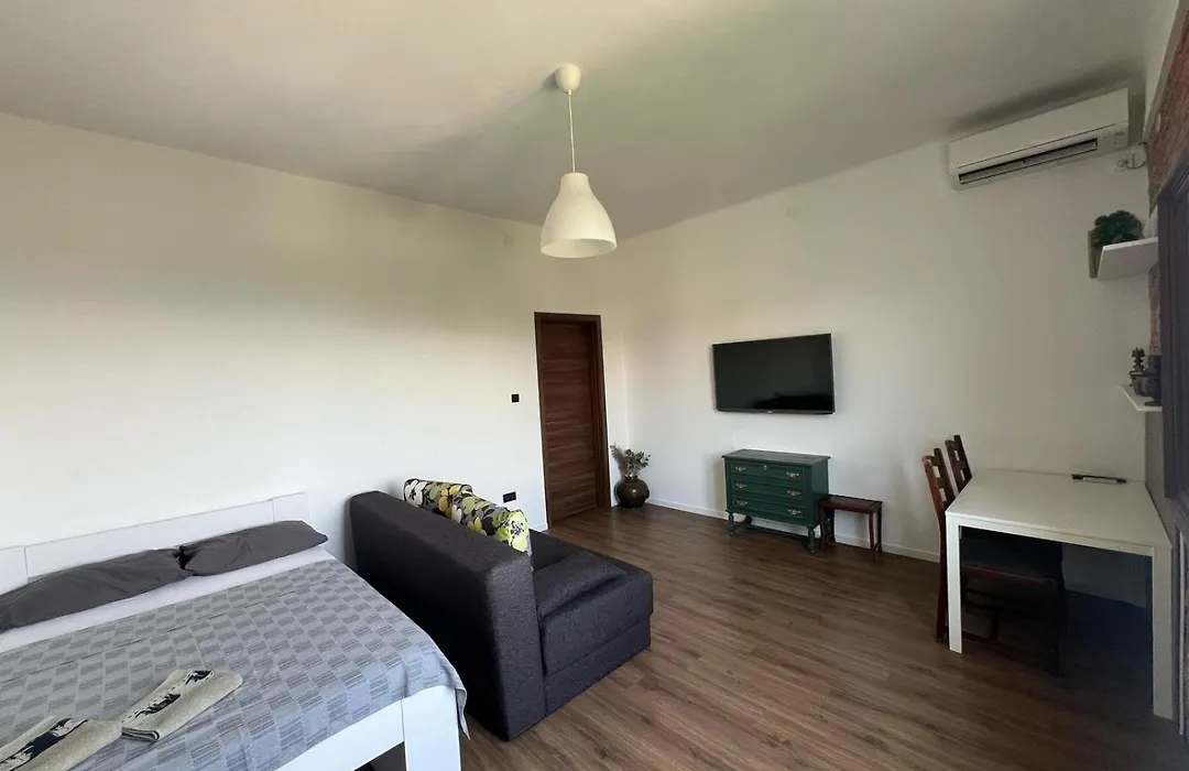 Balcony 4 Bedroom Apartment By Book-Rijeka-1