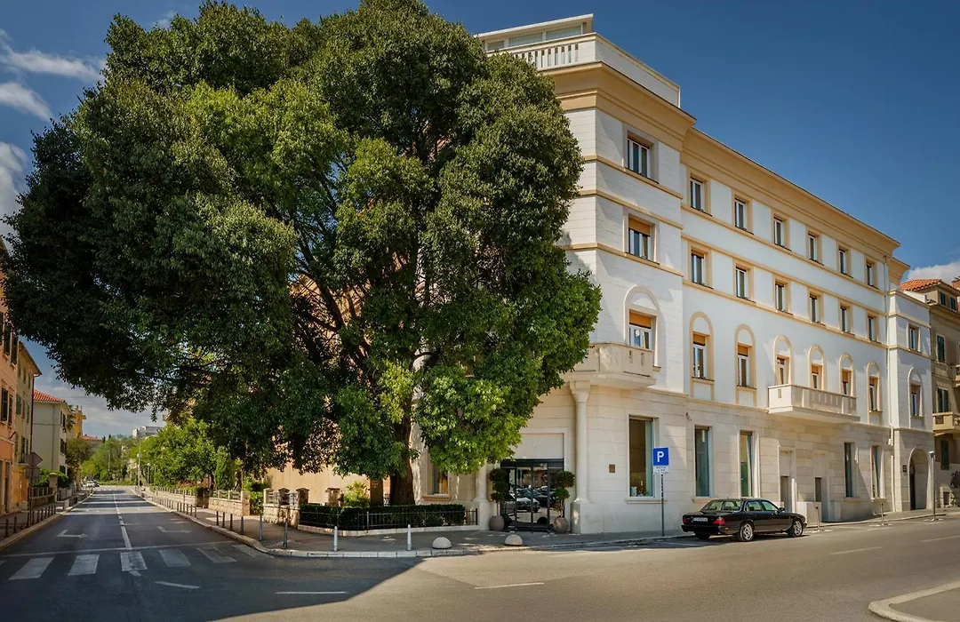 Palazzo President-1