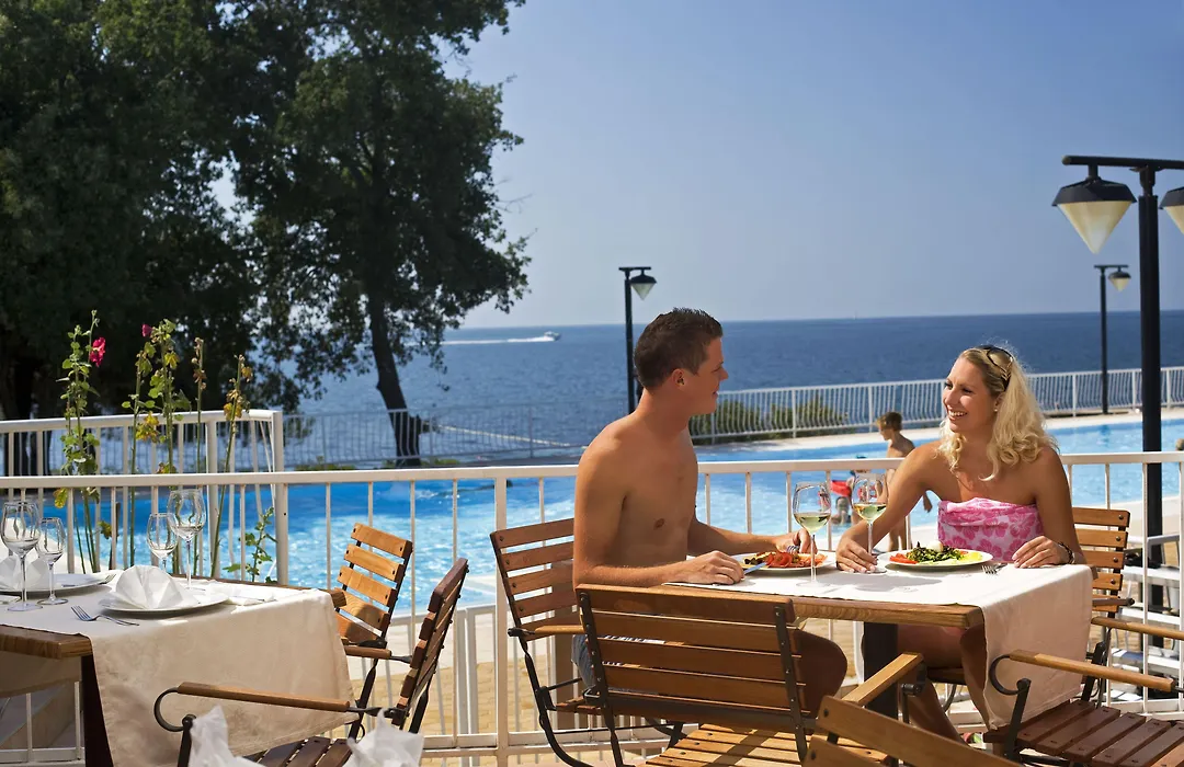 Camping Solaris - Naturist-1
