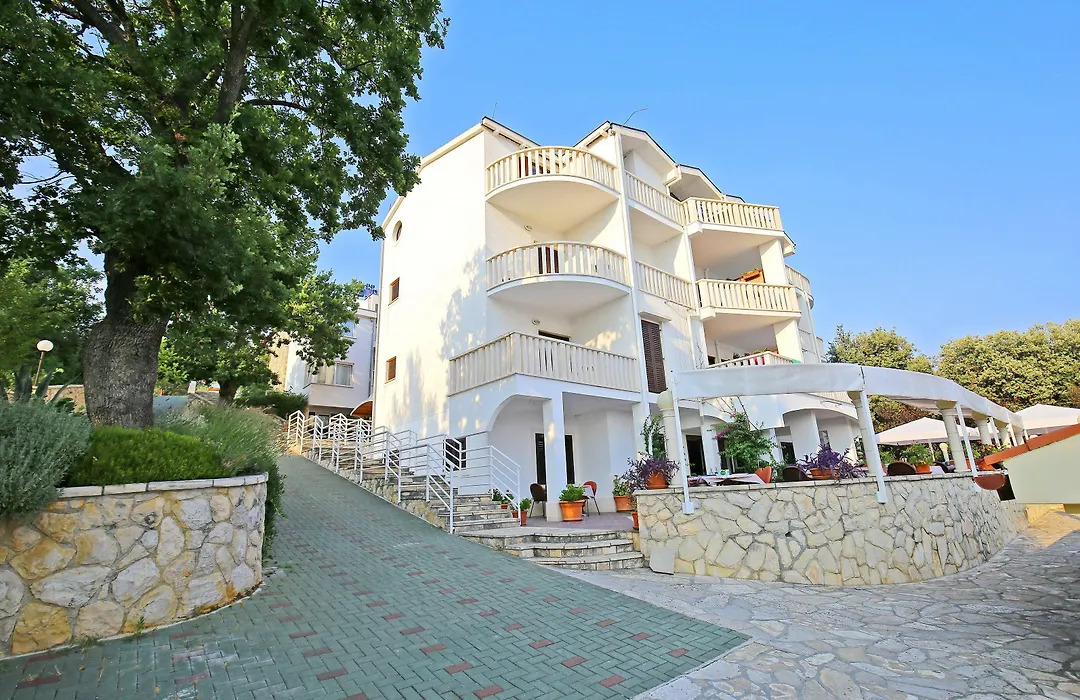 Hotel Lucija-1