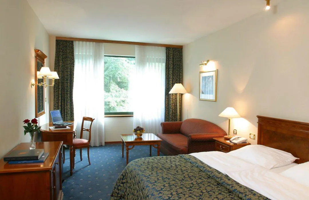 Hotel As-1