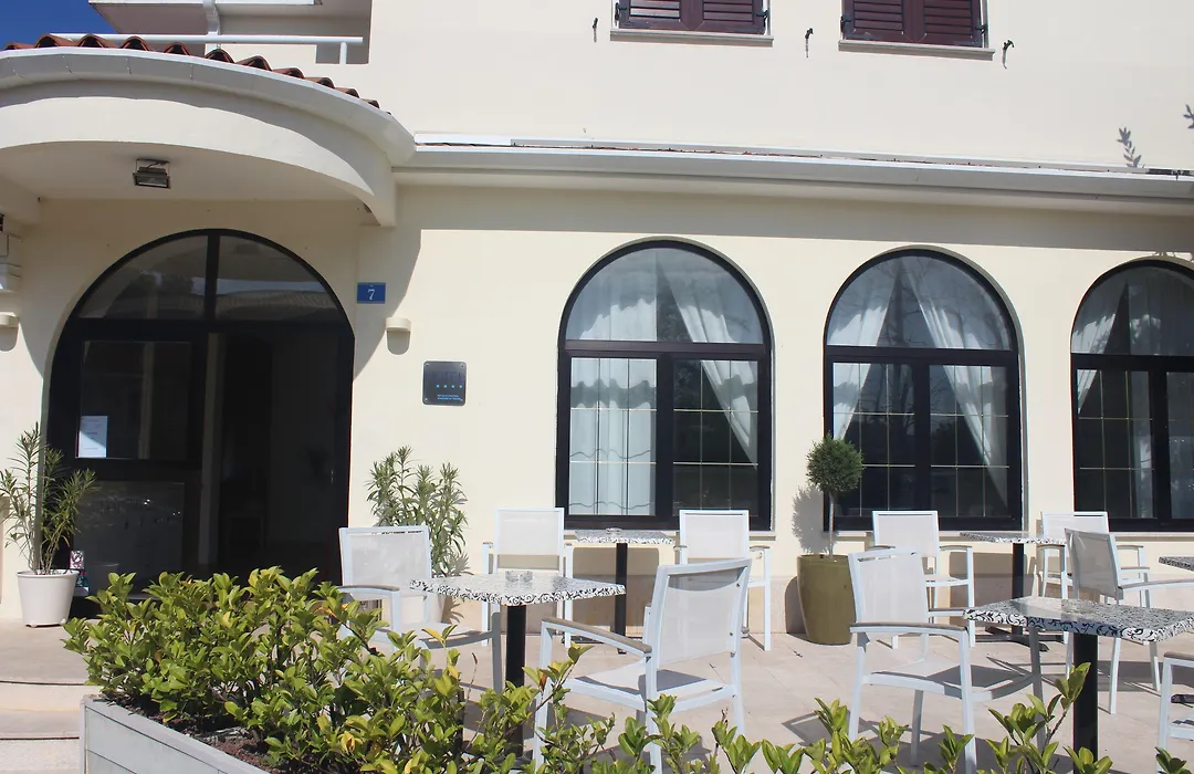 Hotel La Settima Luna-1